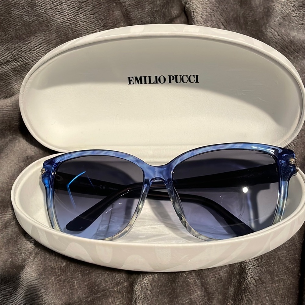 Emilio pucci blue framed sunglasses